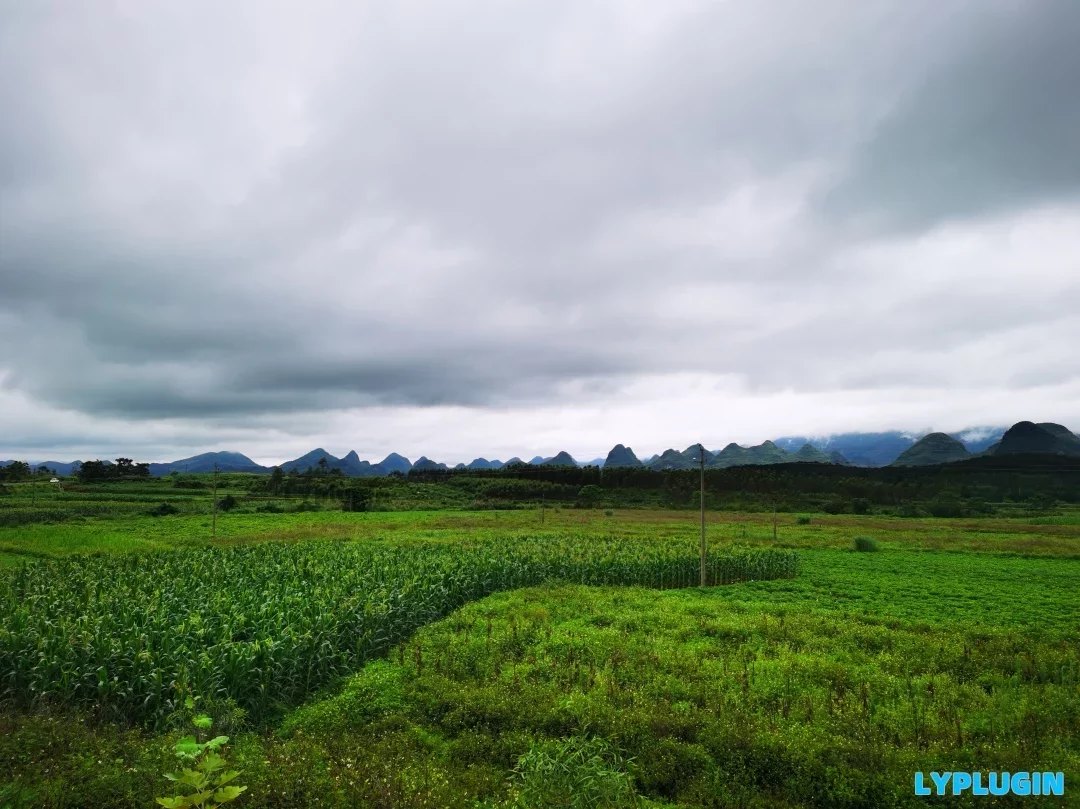 遠處的小山，眼前的風(fēng)景，天上的雨云，我要出去走一走 - 老陽插件